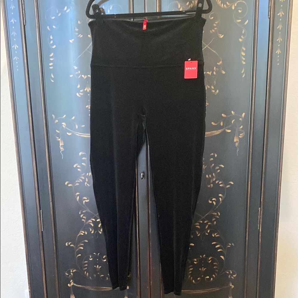 SPANX Classic Black High-Waisted Leggings velvet size 2X/2TG